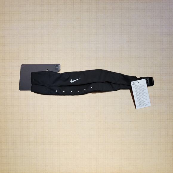 NWT Nike Dry Expandable Waist Pack For Running Reflective Adjustable - Picture 1 of 5
